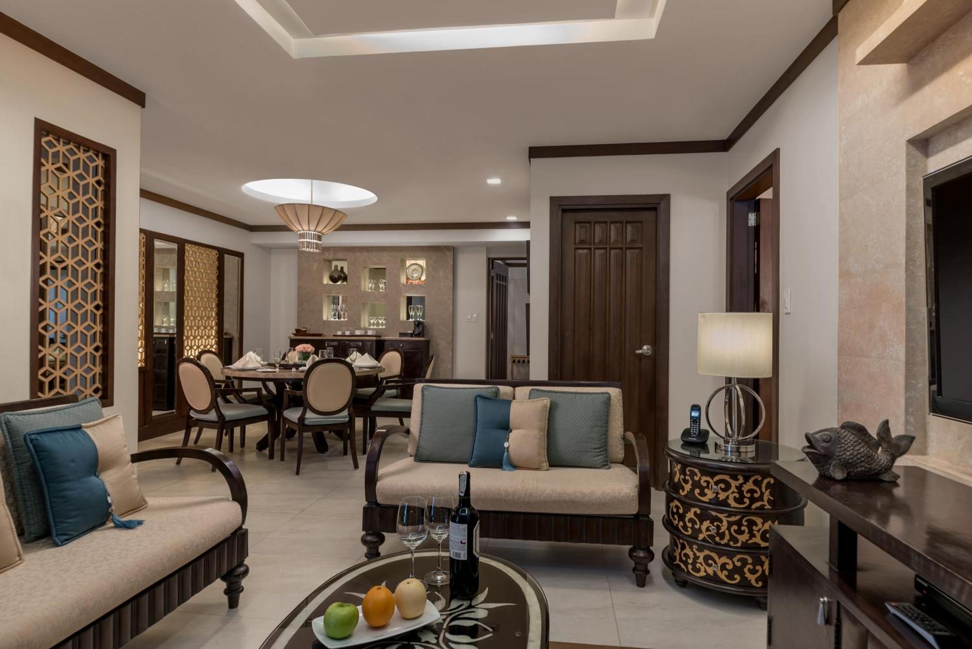 Henann Regency Resort And Spa Balabag  Cameră foto A suite at the Taj Bengal